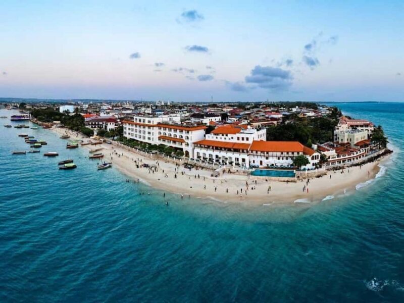 Kuza Cave Tour, Dinner at The Rock Restaurant Zanzibar - Discovering Zanzibar’s Natural and Iconic Spots