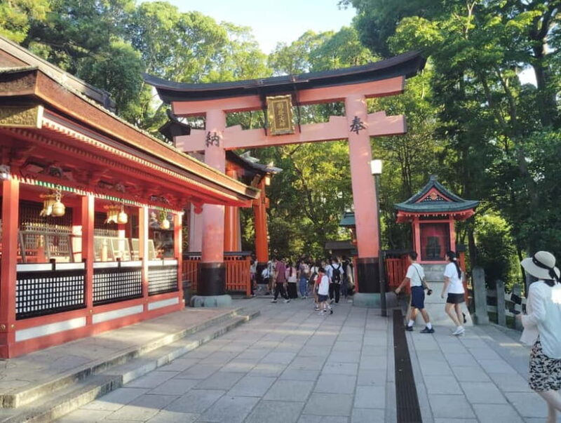 Kyoto: 1.5-Hour Guided Tour of Fushimi Inari Shrine - What to Expect from This Tour