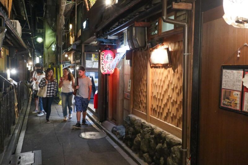 Kyoto : Bar Hopping Tour in Pontocho Alley at Night - Authenticity and Atmosphere