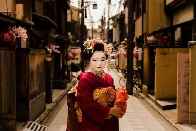 Kyoto by Moonlight Discover Its True Spirit on a Private Tour. - FAQ