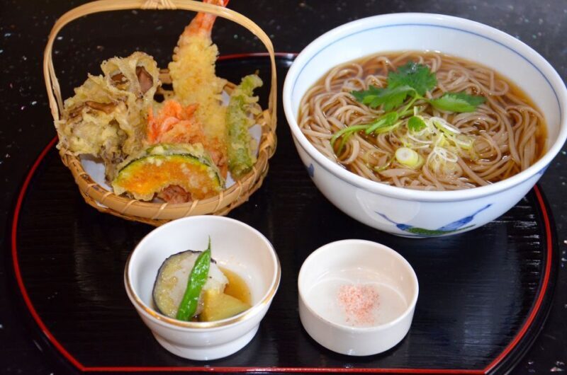 Kyoto: Casual Pontocho Evening Food Tour - The Sum Up
