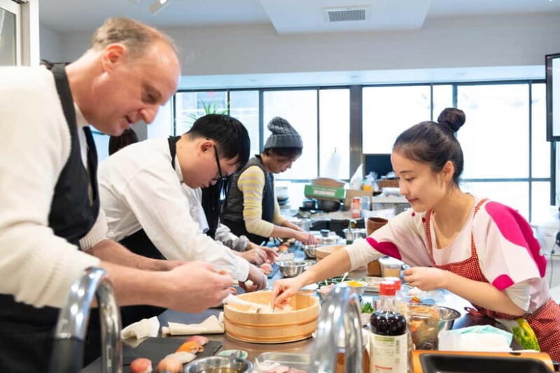 Kyoto: Enjoy Sushi & Market Tour! Best for Family & Couple! - Key Points