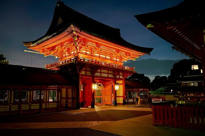Kyoto Fushimi-Inari Night Walking Tour - A Detailed Look at the Kyoto Fushimi-Inari Night Walking Tour