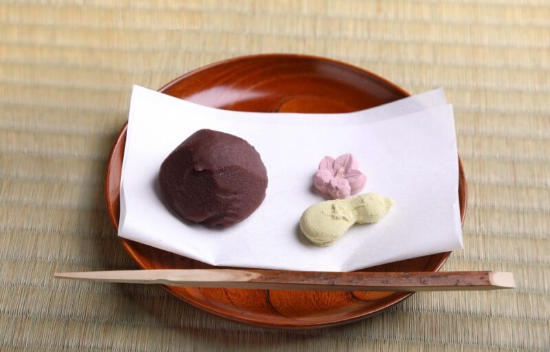 Kyoto Fushimiinari:Wagashi Making & Small Group Tea Ceremony - A Thorough Look at the Experience