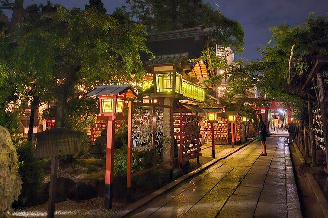 Kyoto Gion Night Guided Walking Tour for 3 Hours - An In-Depth Look at the Kyoto Gion Night Tour