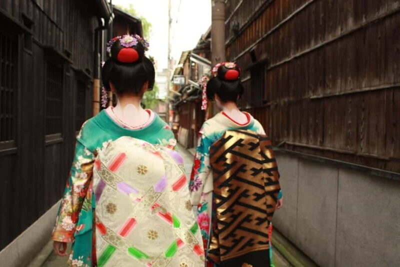 Kyoto: Gion Night Tour Stories of Geisha and Maiko - Key Points