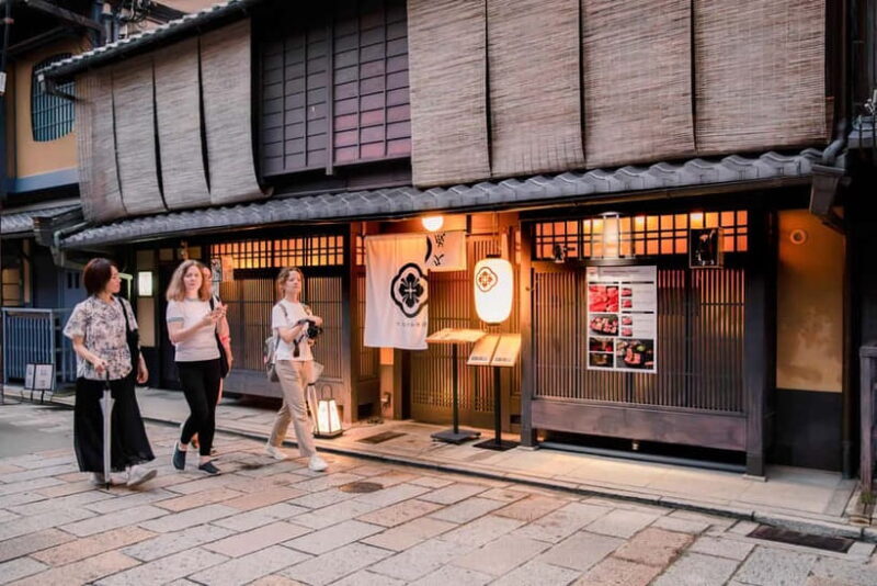 Kyoto: Gion World of the Geisha Guided Walking Tour - Summary: Is This Tour Right for You?