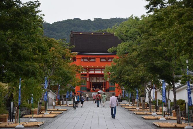Kyoto Guided Walking Tour Highlight of Kiyomizu & Fushimi Inari - An Introduction to the Experience