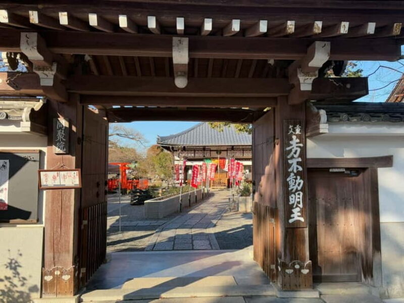 Kyoto Guided Walking Tour: Secret Zen Garden & Fushimi Inari - Authenticity and Traveler Feedback