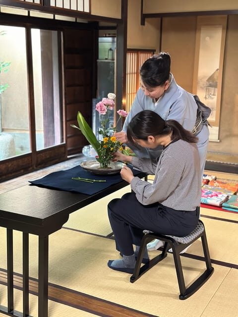 Kyoto: Ikebana (Japanese Flower Arrangement) - An Introduction to the Experience