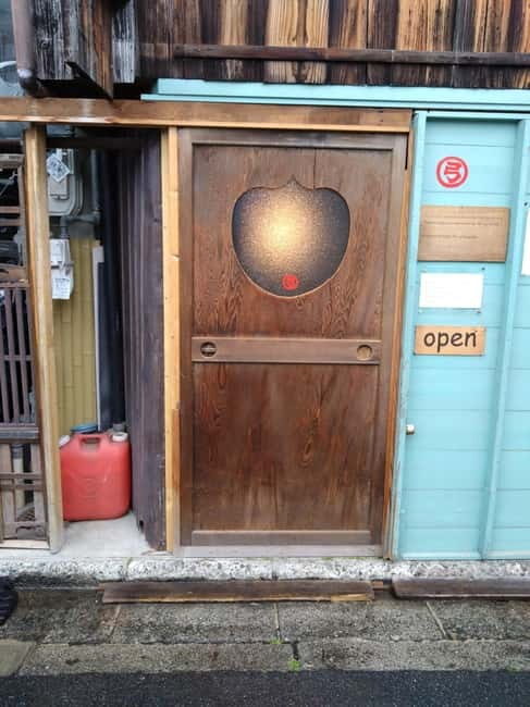 Kyoto: Japanese Archery Workshop with Experienced Instructor - The Equipment and Environment