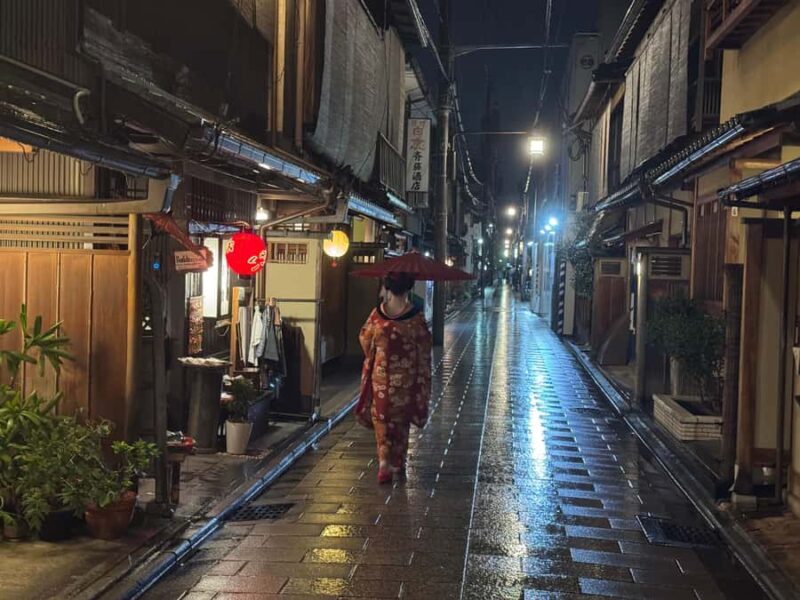 Kyoto Magic Night Walk: Gion & Fushimi Inari(Private Option) - FAQs
