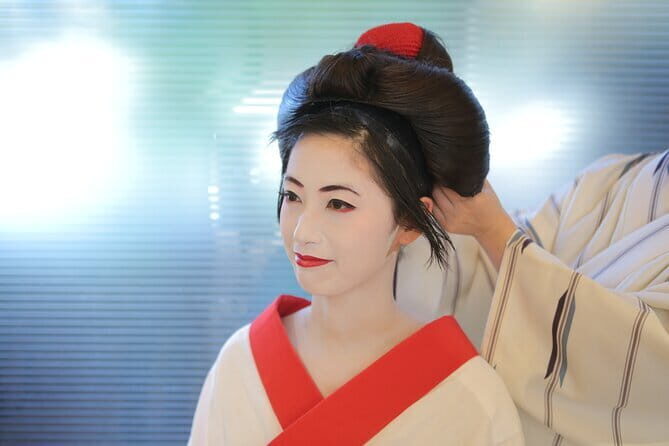 Kyoto: Maiko Makeover and Photoshoot Experience (Women only) - Who Should Book This?