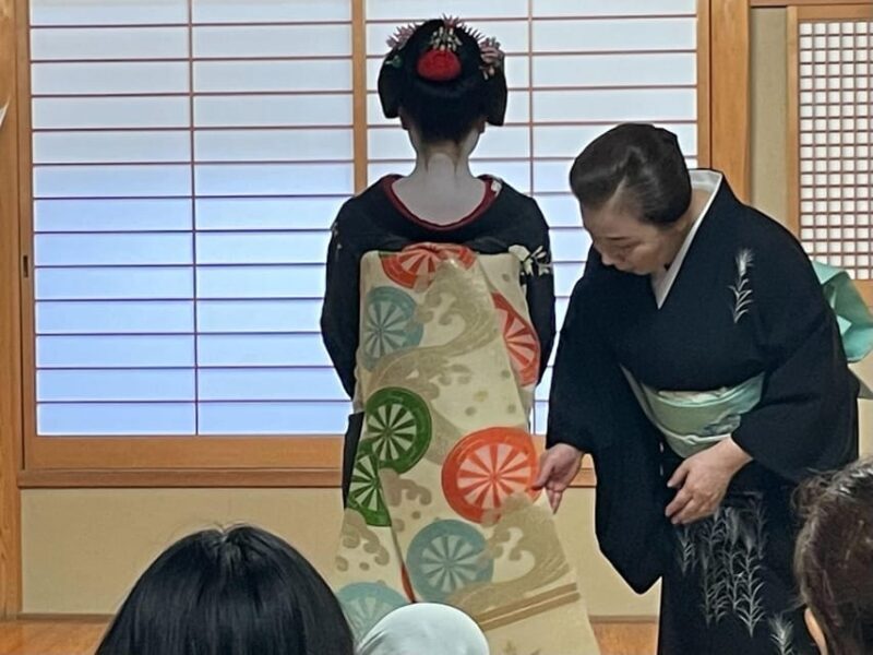 Kyoto: Meet the Geisha Maiko with Gion Walking Tour - Final Thoughts