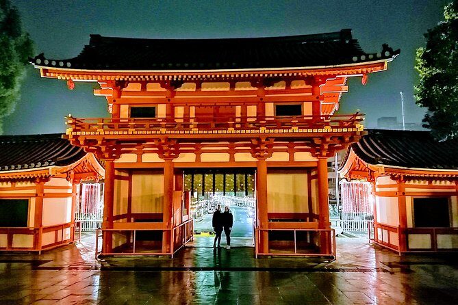 Kyoto night walk tour (Gion district) - Exploring Kyoto’s Gion at Night: A Closer Look