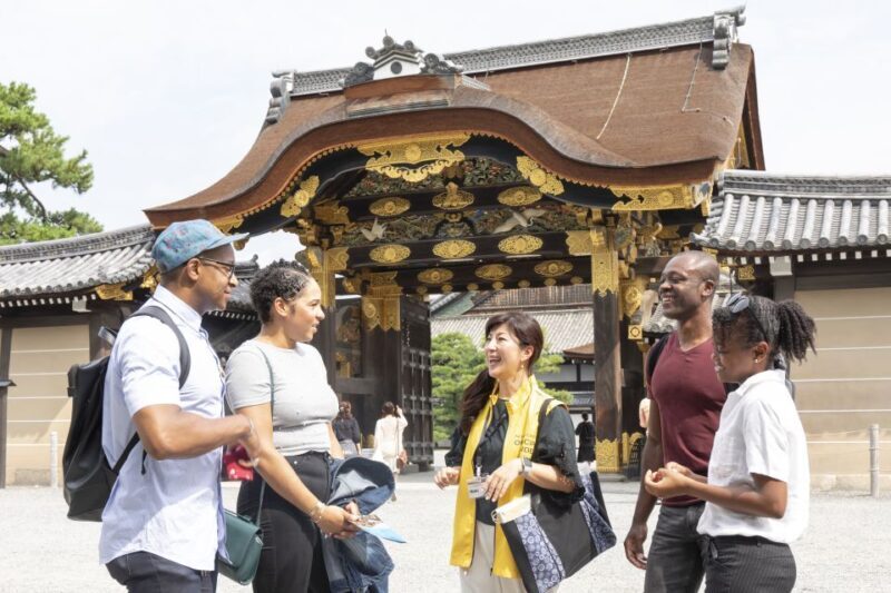 Kyoto: Nijo-jo Castle and Ninomaru Palace Guided Tour - What to Expect on the Tour