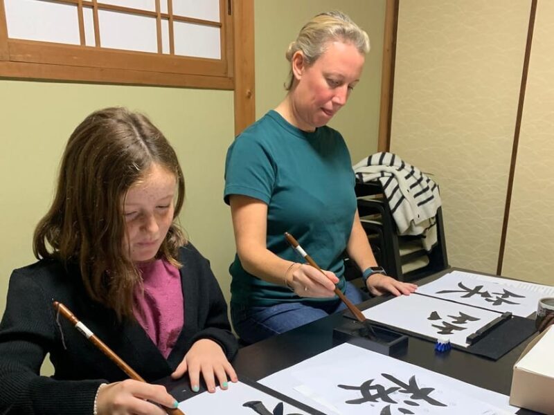 Kyoto Ninenzaka : Japanese Calligraphy Class in Townhouse - What You’ll Learn and Do
