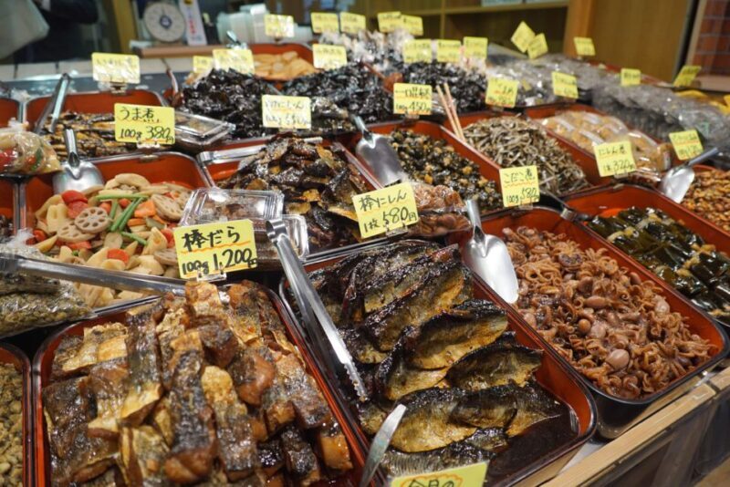 Kyoto: Nishiki Market Brunch Walking Tour-7 Tastings+Brunch - The Sum Up
