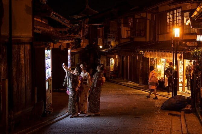 Kyoto Photography Masterclass - Private Photography Lesson - An In-Depth Look at the Kyoto Photography Masterclass