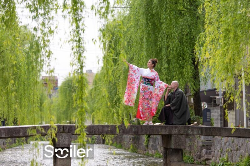Kyoto: Private romantic photoshoot for couples - Overview of the Experience