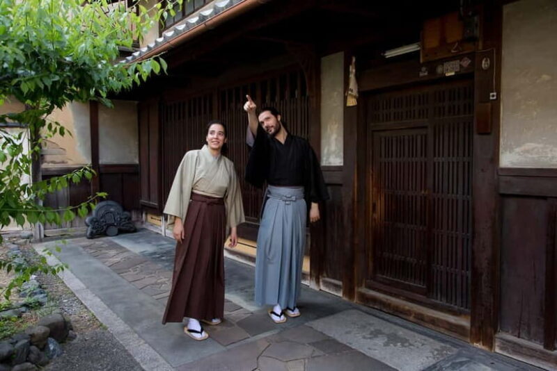 Kyoto: Samurai Kimono Rental for 1 day to stroll around - Key Points