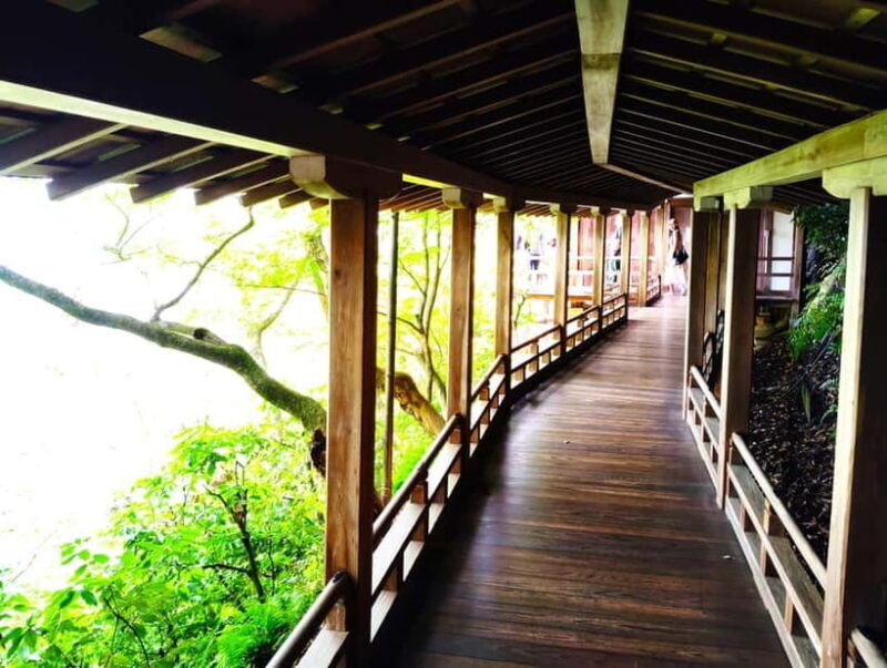 Kyoto: Serene Stroll Through Eikandos Timeless Temple Paths - The Sum Up