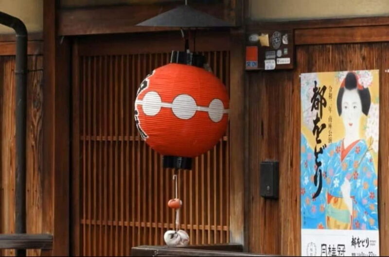 Kyoto: Spiritual and Traditional Customizable Day Tour - Tasting Kyoto: Markets and Culinary Delights
