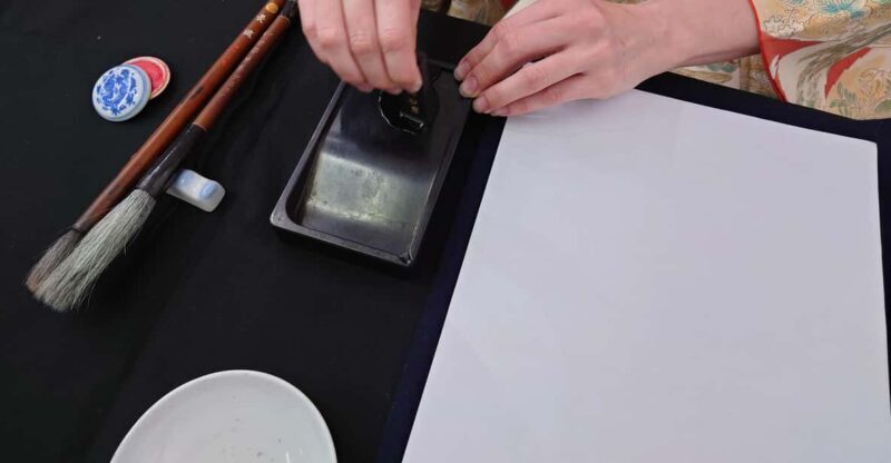 Kyoto: Sumi Ink and Brush Calligraphy Experience - Exploring the Experience in Detail