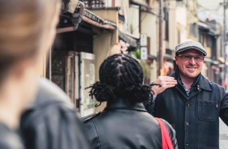 Kyoto: The Geisha Districts of Kyoto Walking Tour - Key Points