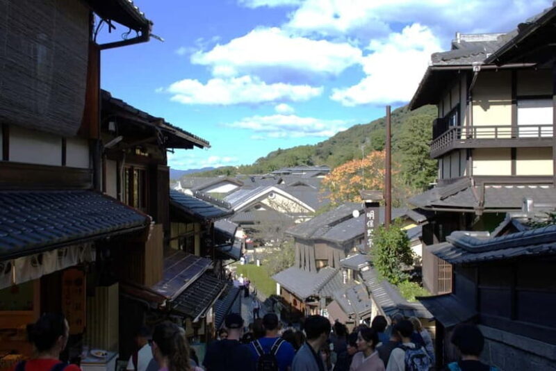 Kyoto: Walking tour Kiyomizu, Geisha District with a Local - The Sum Up