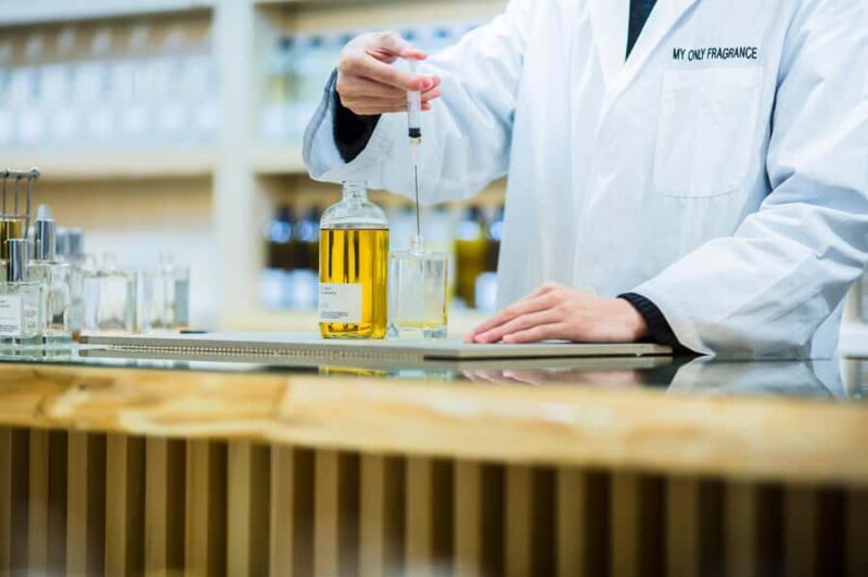 kyoto:Experience creating one-of-a-kind special fragrances - Exploring the Kyoto Perfume Experience