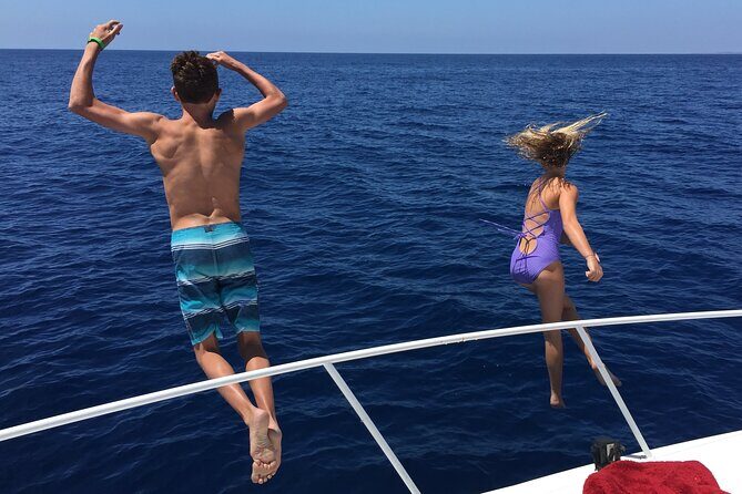 LA: Birthday Special Private Yacht (1 ticket covers 1-6 people) - An In-Depth Look at the Yacht Experience
