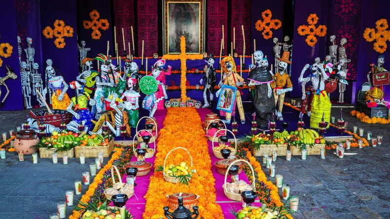 La Crucecita: Guided Day Of The Dead Festival Tour Sun Nov 2 - Who Might Want to Skip It?