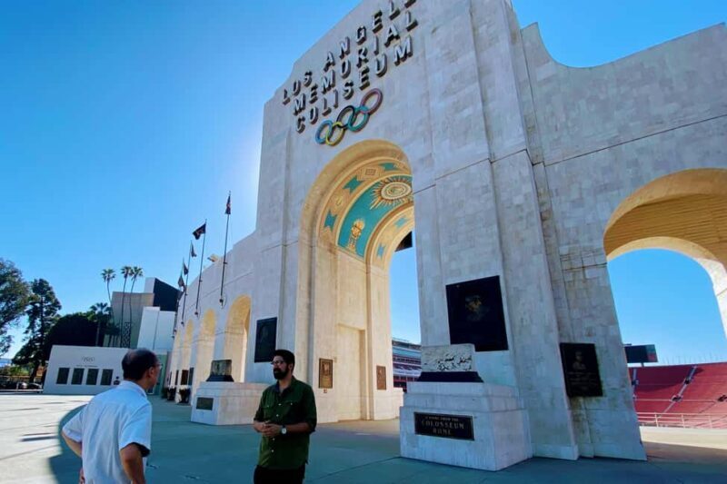 LA: Expo Park Space & Dinosaurs Tour with Cal Science Center - Key Points