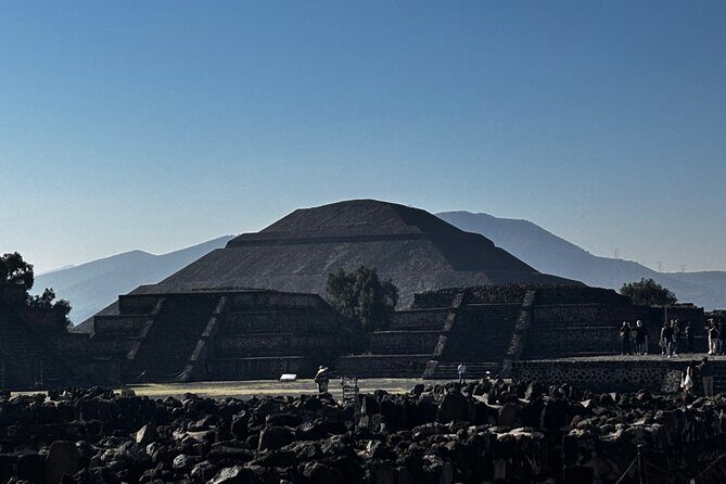 La Gruta Cave Restaurant.Teotihuacan Pyramids Walking Experience - The Sum Up