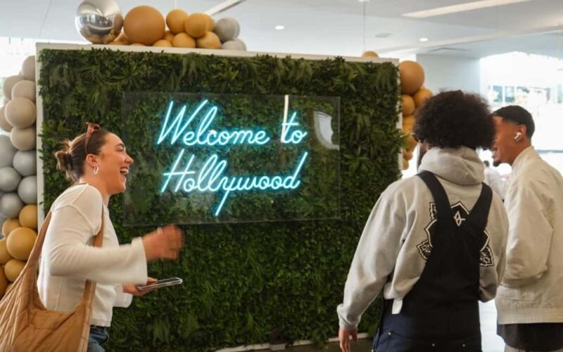 LA: Hollywood, Griffith Observatory, City & Beach Tour - FAQs