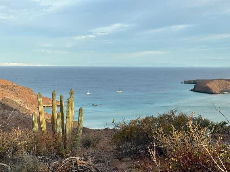 La Paz: Deluxe Yacht Adventure with Paddleboarding - FAQs