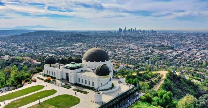 LA: Private Getty Center to Griffith Observatory Guided Tour - Exploring the Getty Center