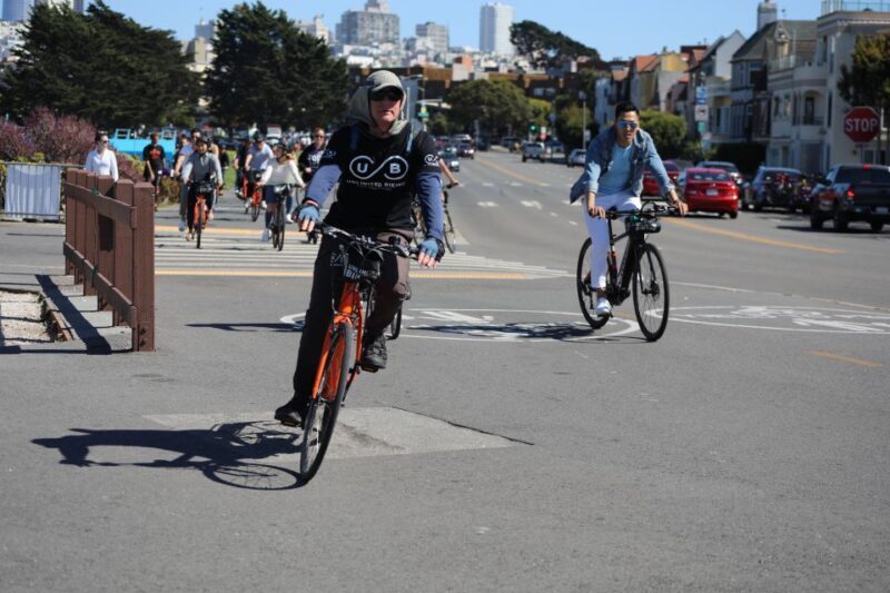 LA: Santa Monica & Venice Beach Guided Bike or eBike Tour - Key Points