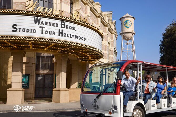 LA: Warner Bros. Studio Hollywood & Hop-On Hop-Off Package - An In-Depth Review of the Tour Experience