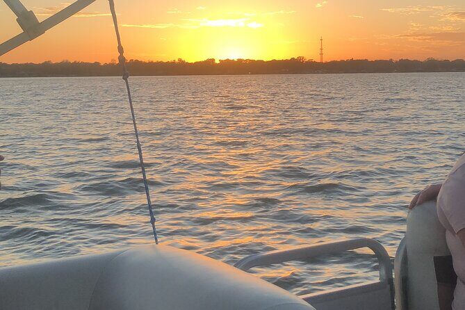 Ladies Luncheon Pontoon Tour (Gentleman welcome) - Who Will Love This Tour?