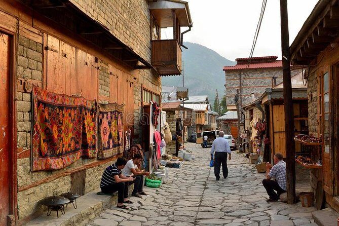 Lahij - village of masters - Introduction to Lahij: A Village of Artisans and Ancient Roads