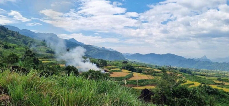 Lai Chau: Colorful Ethnic Market of San Thang on Sunday - The Sum Up