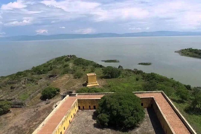 Lake Chapala Tour: Mezcala Island & Ajijic with a Local Expert - An In-Depth Look at the Lake Chapala Experience
