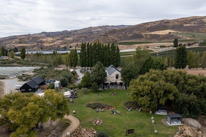 Lake Dunstan and Carrick Winery: Boat and eBike Adventure - FAQ