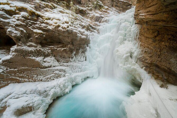 Lake Louise Johnston Canyon Hike Banff Town tour from Banff
