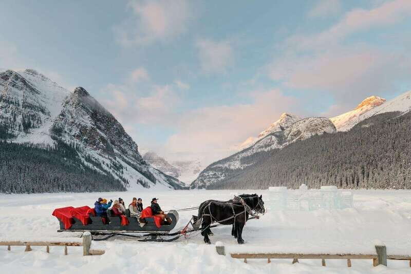Lake Louise, Johnston Canyon, Lake Minnewanka, Banff Town - Key Points