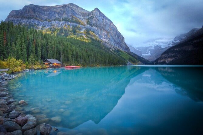 Lake Louise Moraine and Emerald Lake Tour from Calgary Banff - The Itinerary in Detail
