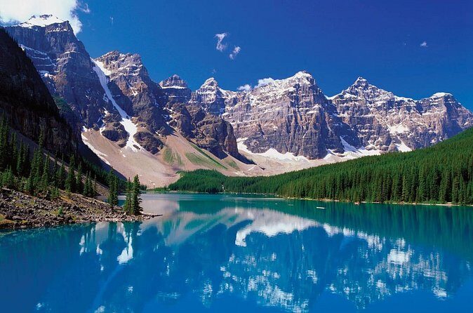 Lake Louise, Moraine Lake 1-Day Trip from Banff/Calgary - Who Should Consider This Tour?