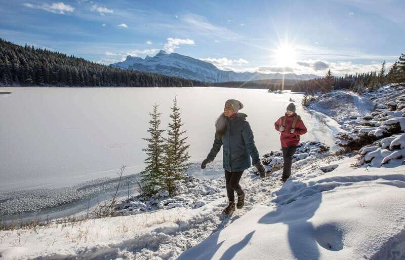 Lake Louise, Peyto Lake, Johnston Canyon & Icefields Parkway - Practical Tips for Travelers